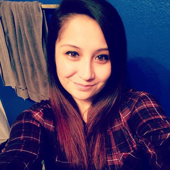 Meet your Posher, Amanda - Picture 1 of 1